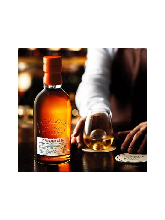 ABERLOUR A'bunadh Alba 59.3% (Batch 9)
