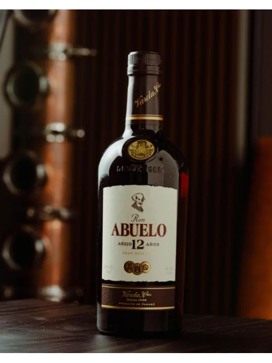 GRANDFATHER 12 years old 40% GRANDFATHER 12 years old 40%